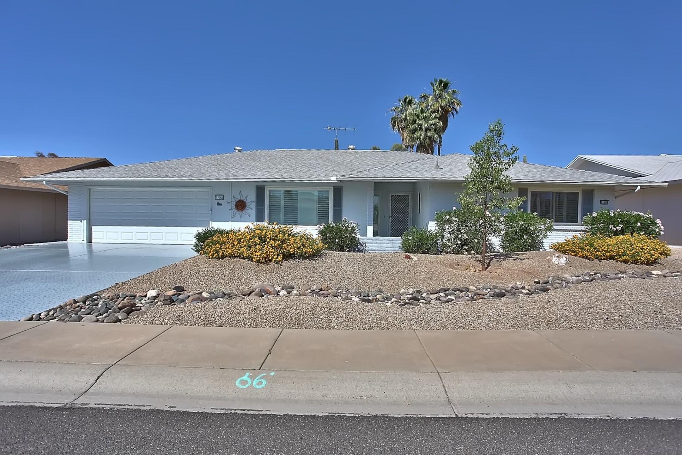 2 bedroom 2 bath golf course home for sale in Sun City West reduced!
